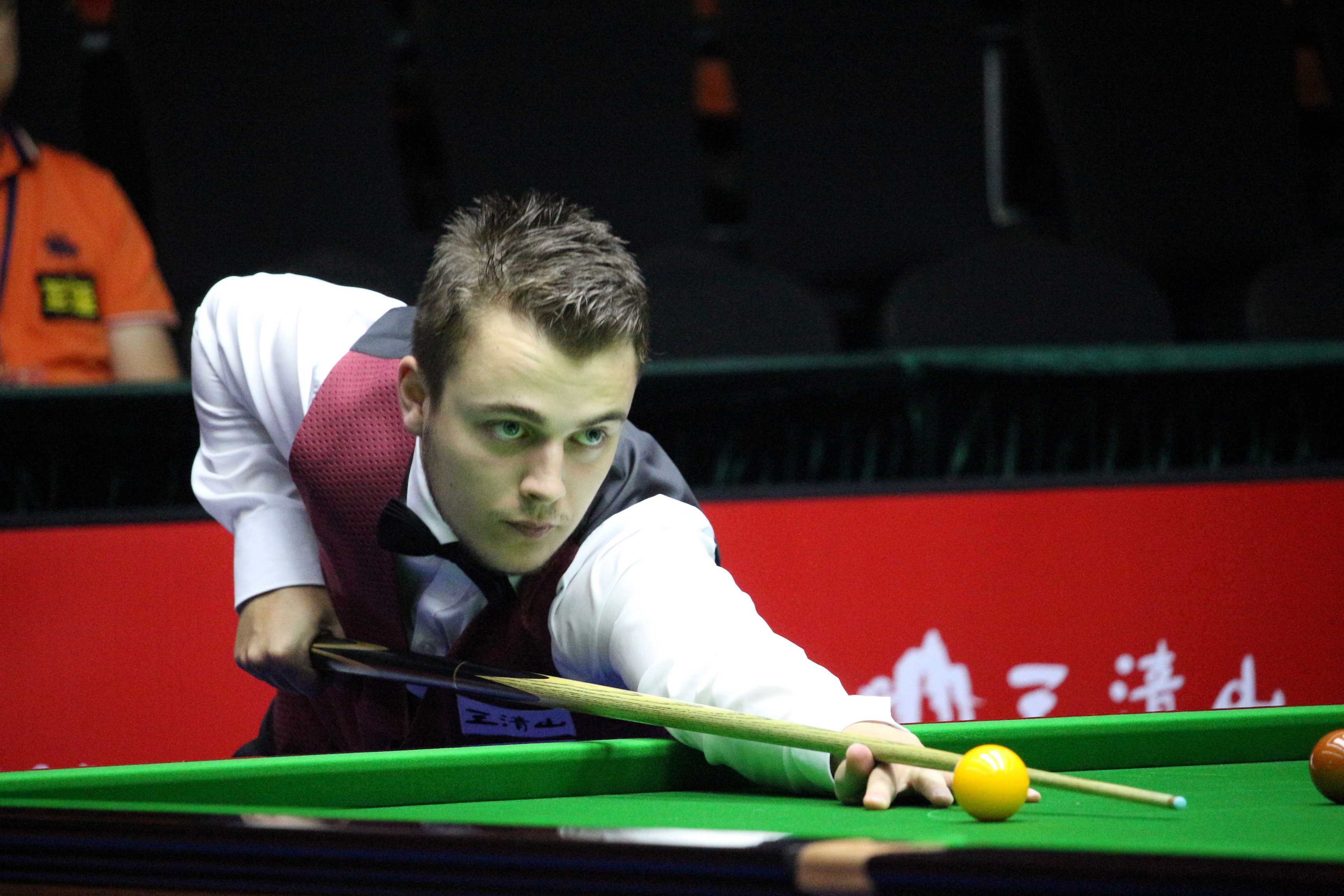 增长持续扩 增长持续扩